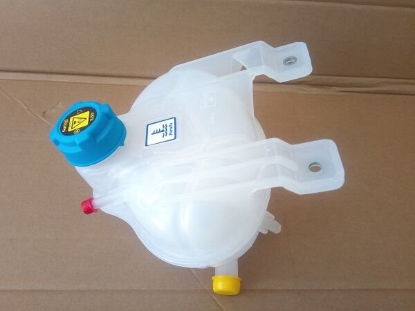 GENLEŞME KAVANOZU KAPAKLI FIAT GRANDE PUNTO 05> LİNEA 09> DOBLO 09> 1.3D MJET 1.4 RADYATÖR YEDEK SU DEPOSU