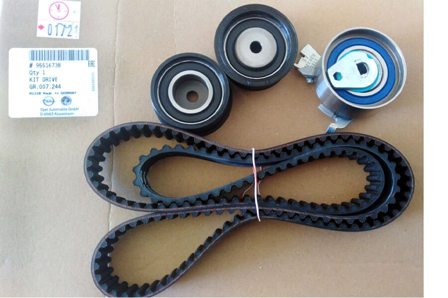 EKSANTRİK GERGİ KİTİ 169x240 VECTRA B 96-02 -OMEGA B 94-99 ASTRA F-VECTRA A 94>96 CALIBRA <97 1.8İ-2.0İ 16V X20XEV-X18XE CHEVROLET LACETTI-EPICA-EVENDA 2.0 16V LDA-L88