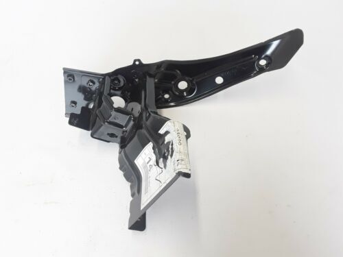 ÖN PANEL FAR SACI SAĞ DACIA DUSTER 18 >